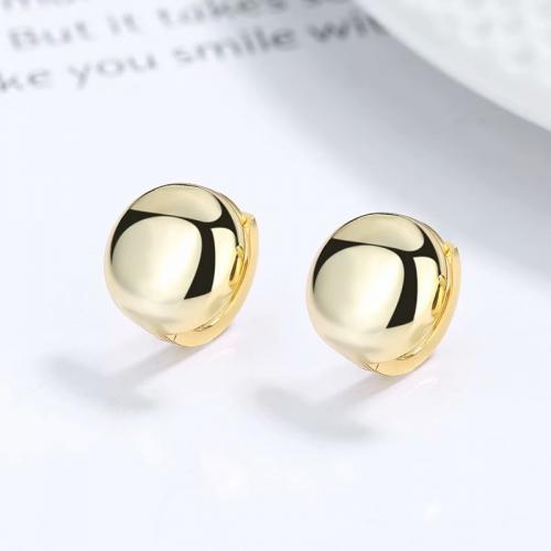 Gold chunky hammered mini huggie earrings for man