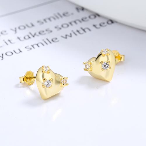 Puffy heart cz studs earring